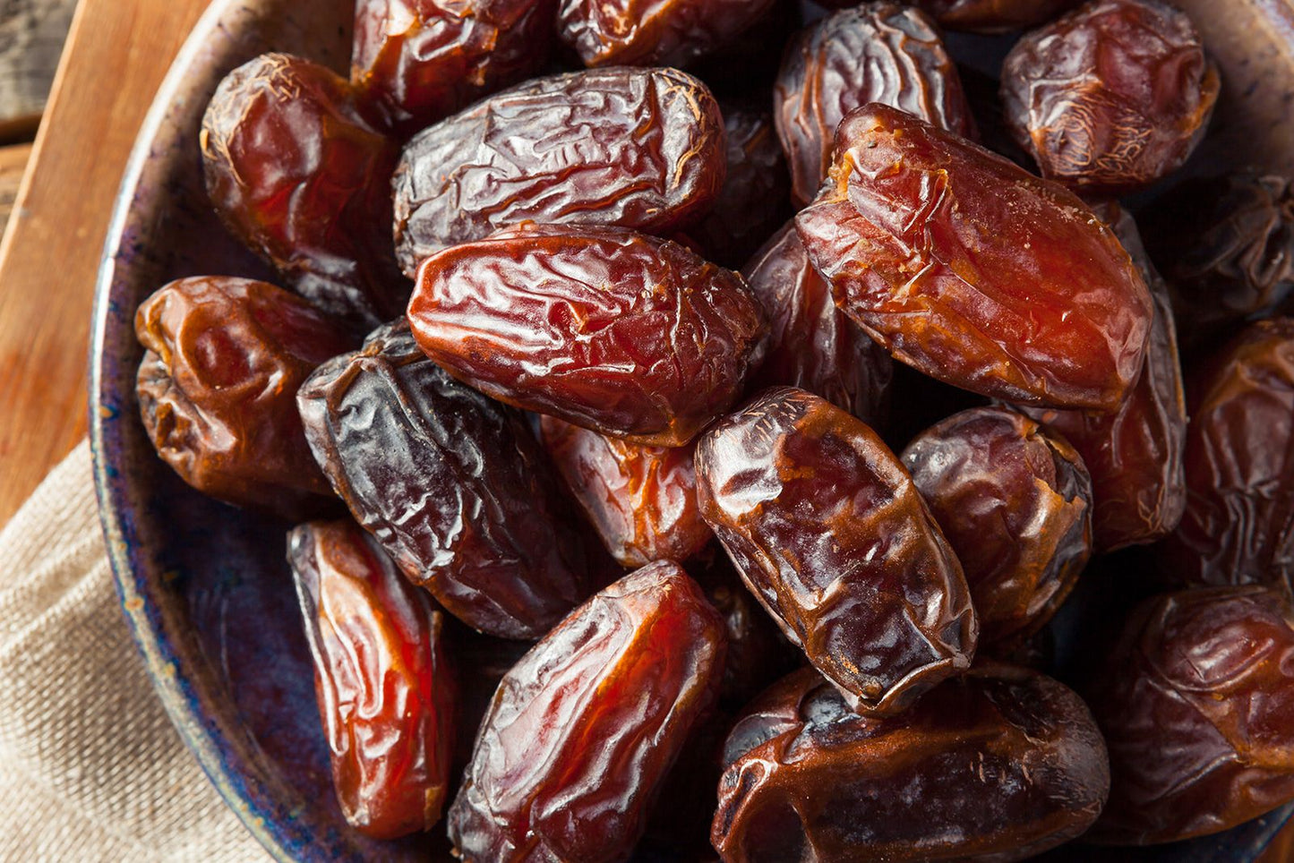 Medjool Dates - JUICY and CLEAN